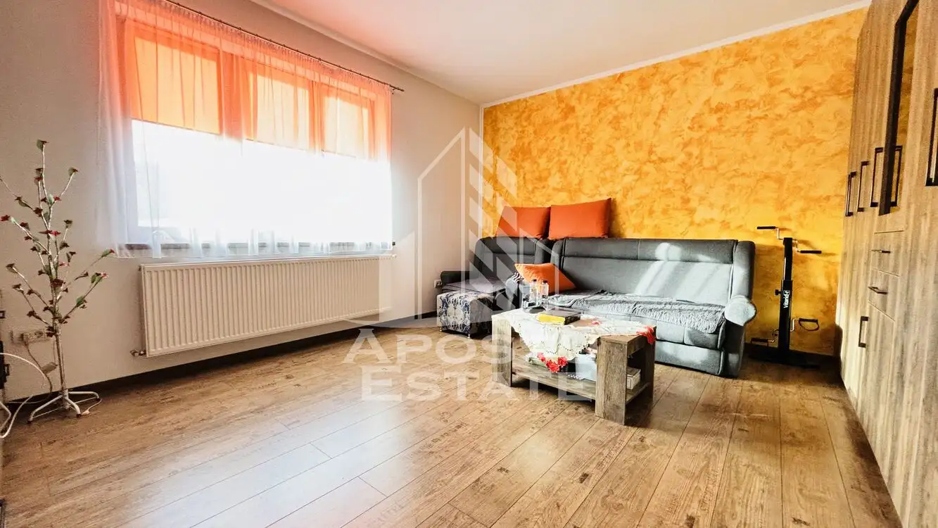 Apartament cu 2 camere, centrala proprie, Zona Fabric