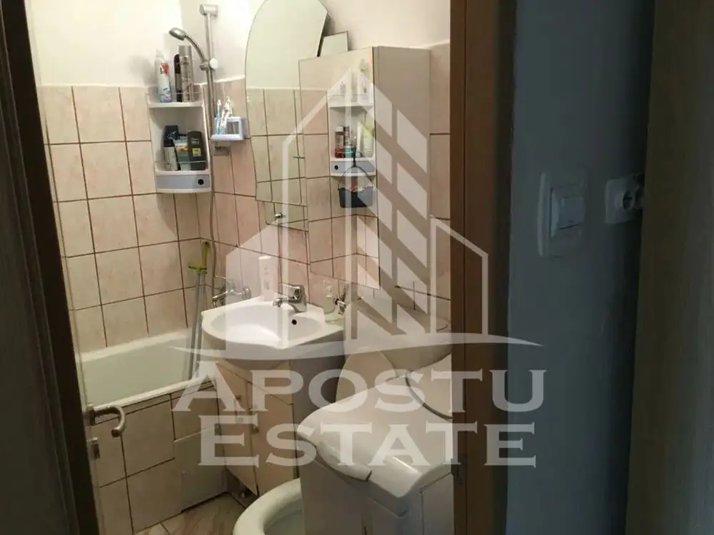 Apartament cu o camera, 35 mp, Complexul Studentesc