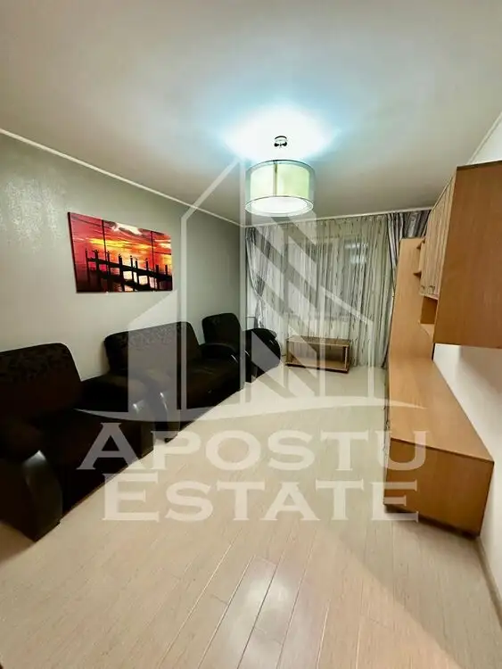 Apartament 2 camere in zona Circumvalatiunii