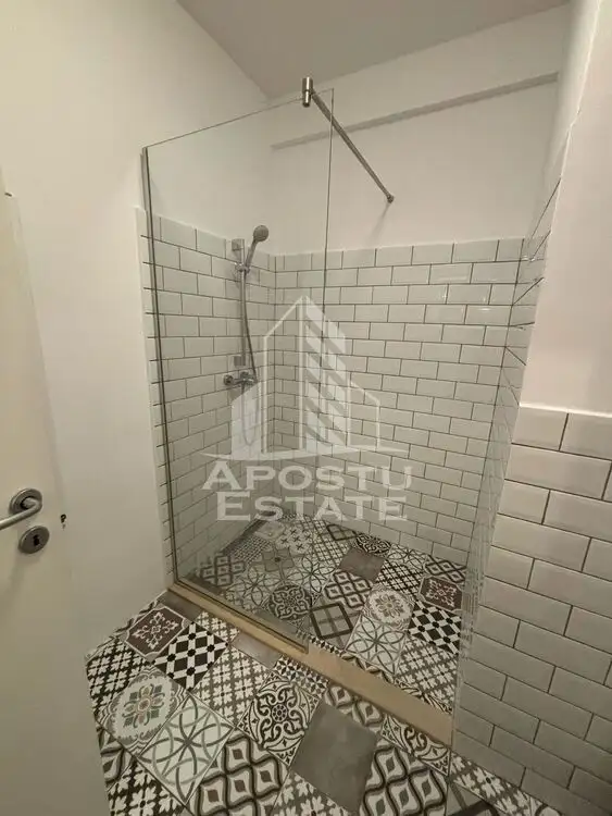 Apartament 2 camere ,Lux, centrala , AC , parcare securizata, Soarelui