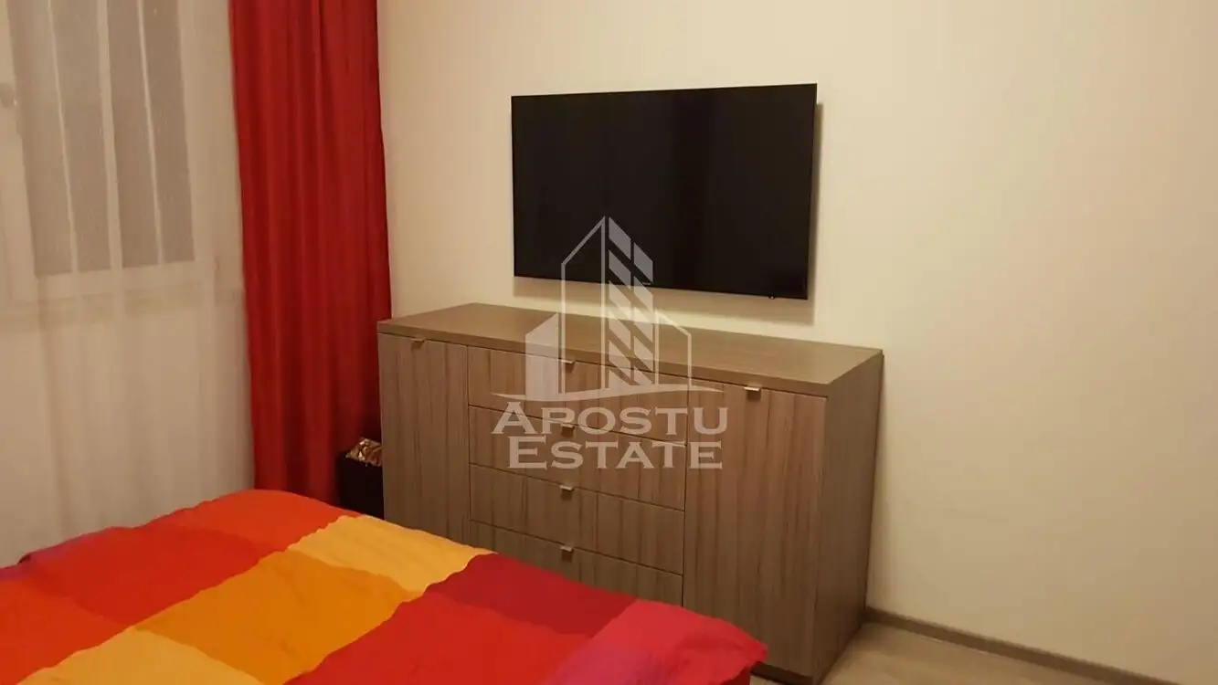 Apartament 3 camere, terasa+ gradina, loc de parcare, Dumbravita/Selgr