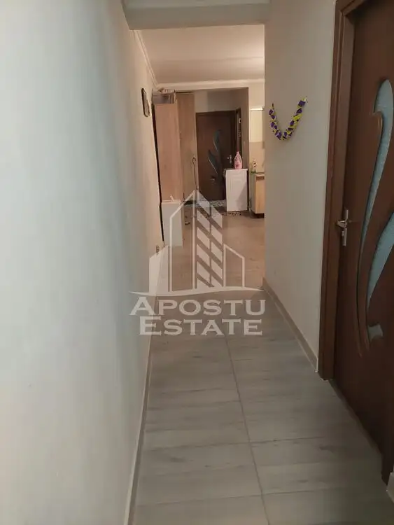 Apartament cu 2 camere, pod 54mp, zona Freidorf, centrala termica