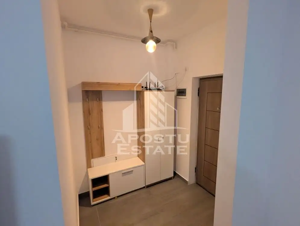 Apartament 2 camere, loc de parcare, Dumbrăvița