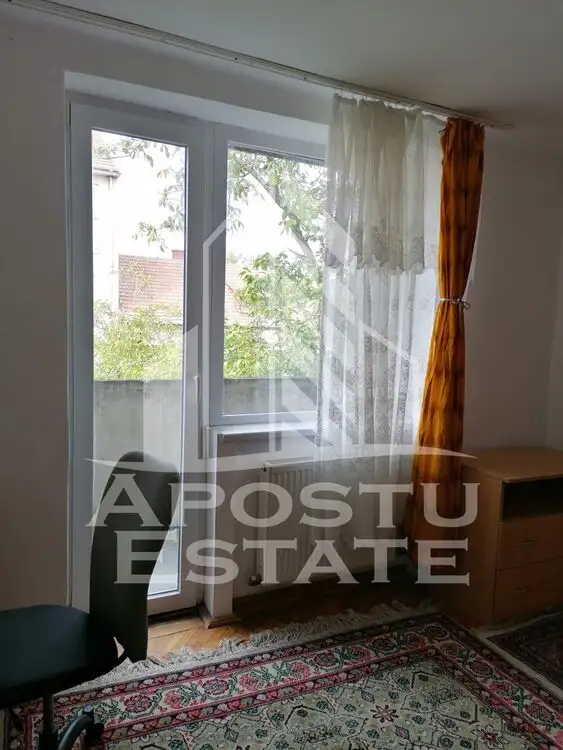 Apartament 2 camere, decomandat, centrala proprie, Complex Studentesc