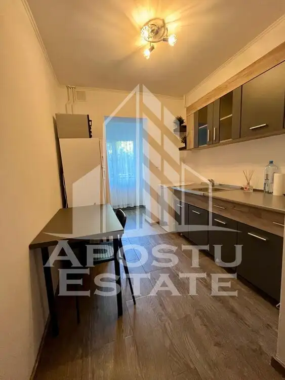 Apartament 1 camera cu bucatarie separata,recent renovat,zona Lipovei