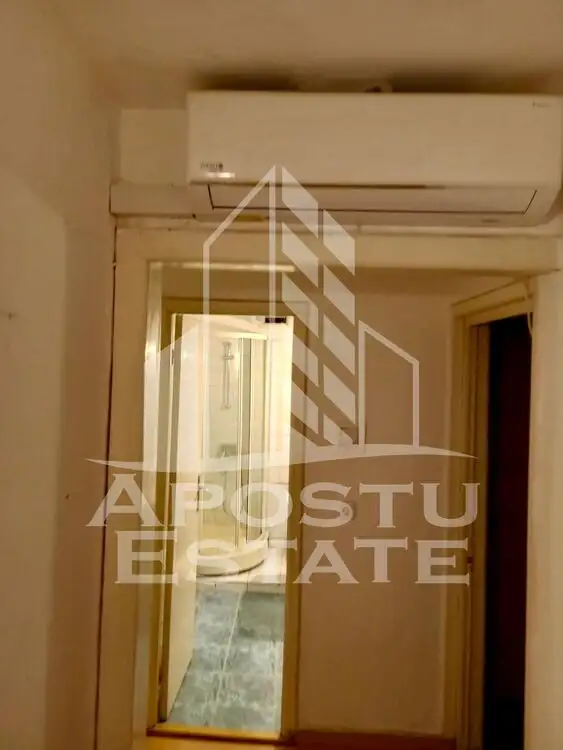 Apartament 2 camere,decomandat,zona Simion Barnutiu