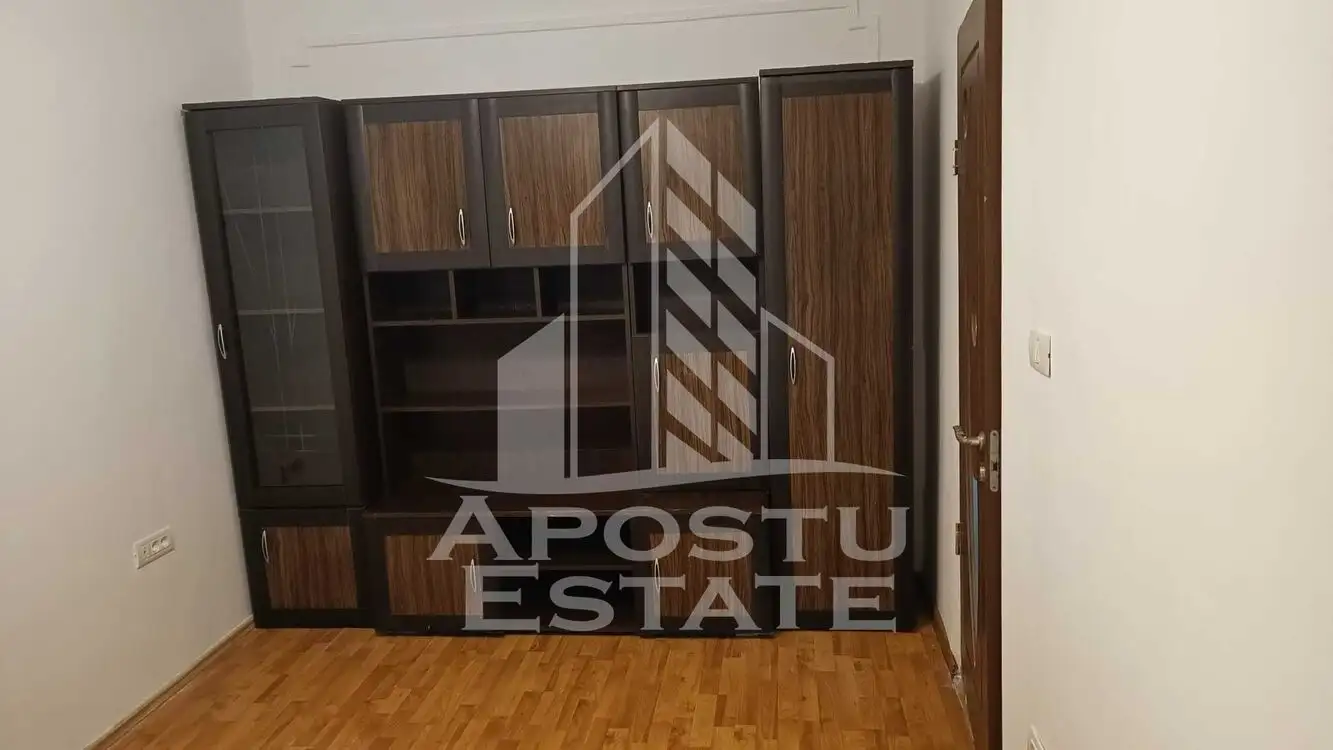 Apartament cu 3 camere, Dâmbovița