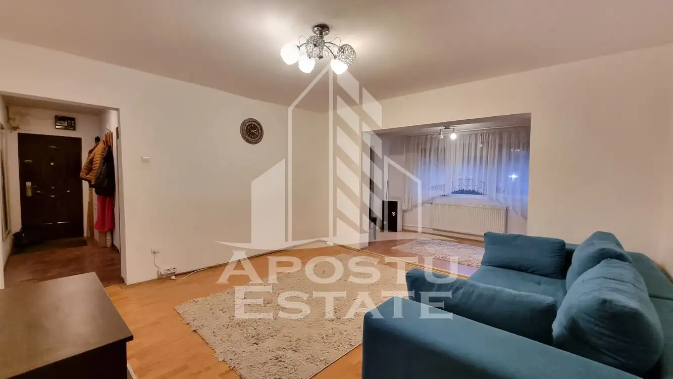 Apartament cu 3 camere cu boxa, vis-a-vis de Iulius Mall