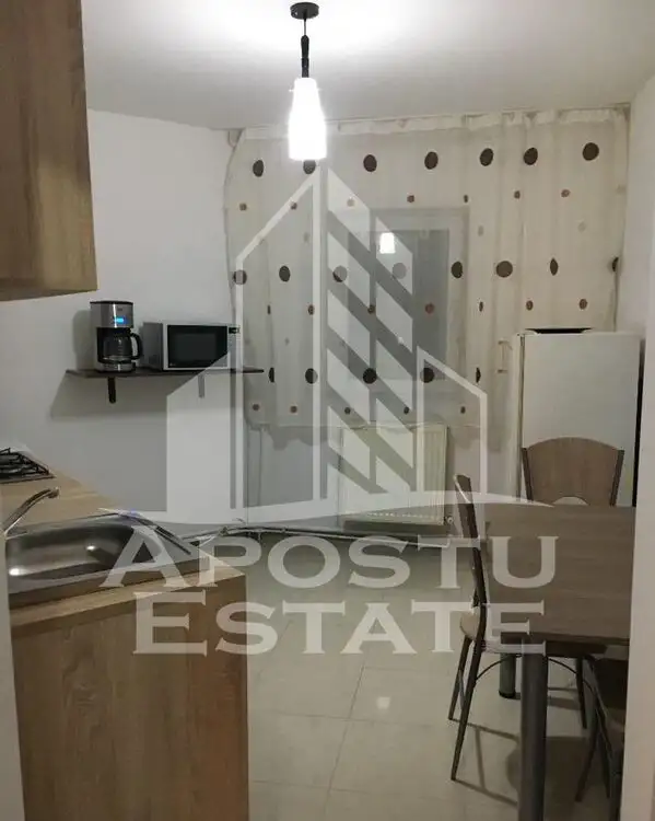 Apartament 2 camere, centrala proprie, Lipovei