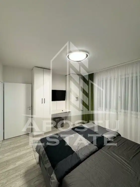 Apartament cu 2 camere, semidecomandat in zona Girocului