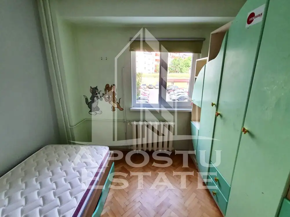 Apartament 4 camere, mobilat utilat, centrala proprie, zona Dambovita