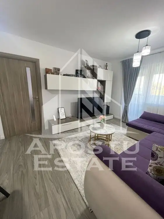 Apartament 3 camere, renovat, centrala proprie, zona Circumvalatiunii