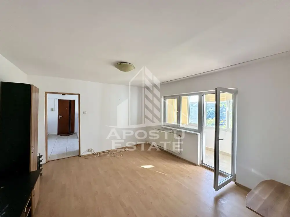 Apartament cu 2 camere in zona Lipovei