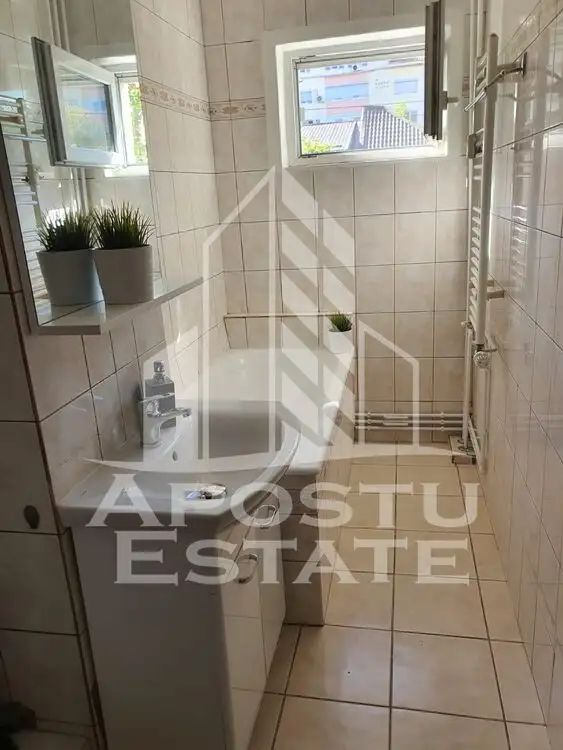 Apartament cu 3 camere in zona Girocului, centrala termica