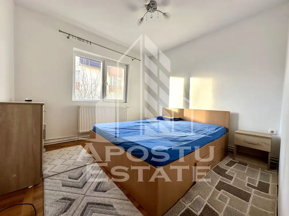 Apartament 4 camere, decomandat, centrala proprie, zona Girocului