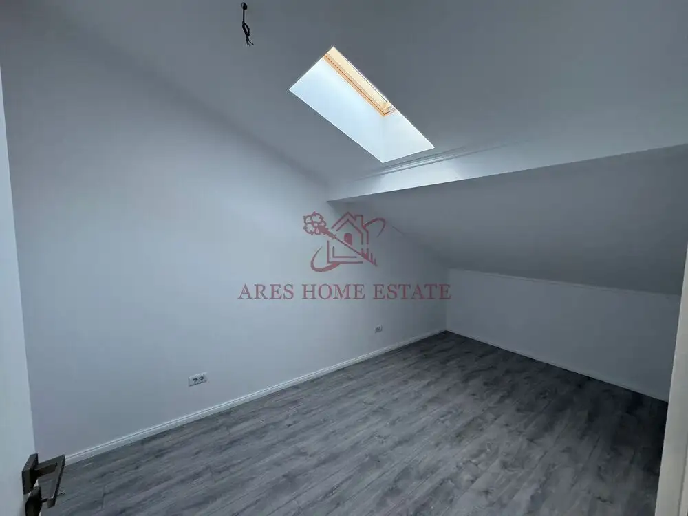 Apartament 3 camere, 74 mp- . 2 locuri de parcare