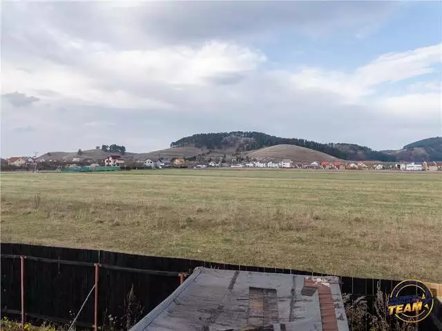 1.000 mp teren intravilan, in zona rezidentiala Dealul Lempes, Brasov, Sanpetru