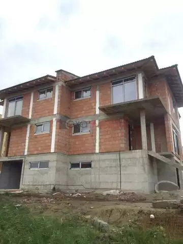 Casa 4 camere de  vanzare in Cluj-Napoca, Borhanci 