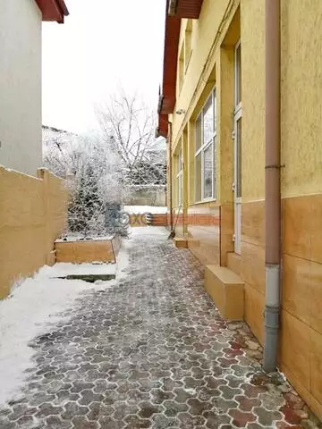 Casa 6 camere de  vanzare in Cluj-Napoca, Semicentral 