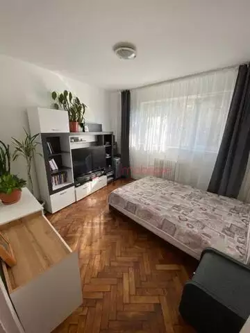 Apartament 3 camere de  vanzare in Cluj-Napoca, Centru 