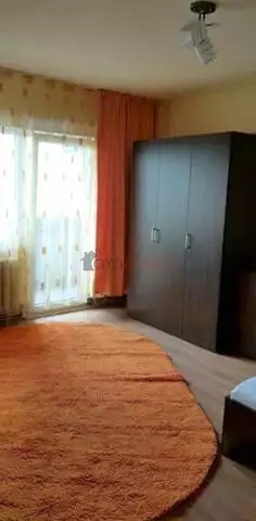 Apartament 3 camere de  vanzare in Cluj-Napoca, Manastur 