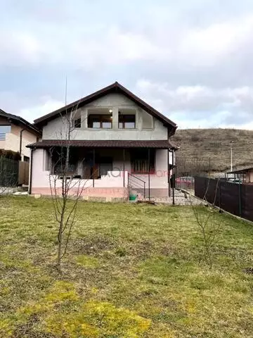 Casa 5 camere de  vanzare in Cluj-Napoca 