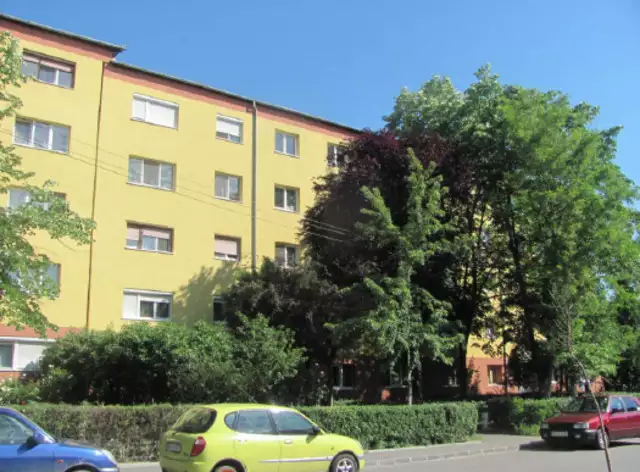 Apartament compus din 3 camere si dependinte situat in loc Oradea judet Bihor