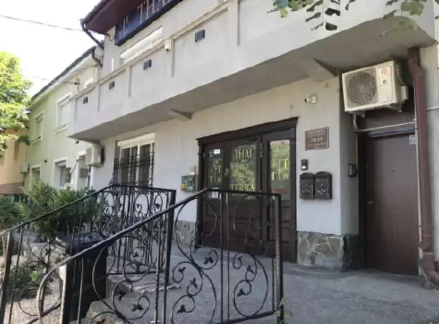 Casa si teren intravilan in regim de inaltime de D+P+M situata in loc Oradea