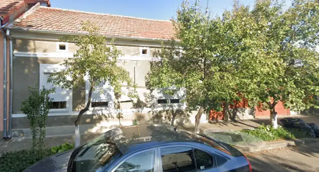 Cota de 3/16 din casa si teren in suprafata de 539 mp situata in mun Timisoara str Pacii