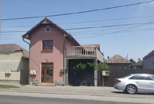 Casa  cu teren, Mun.Alba Iulia, Jud. Alba