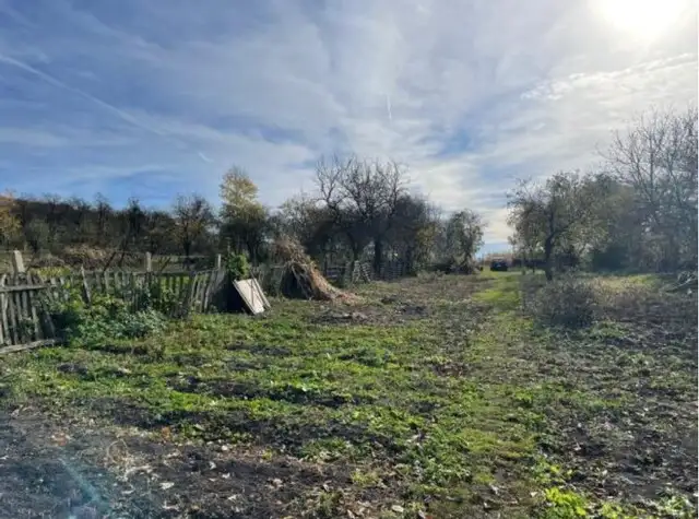 Teren intravilan 500 mp in Chinteni, str. Burebista, jud. Cluj