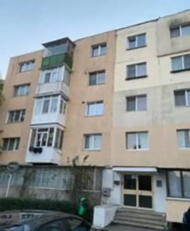 Cota de 3/16 din apartament 2 camere, str. Aleea Papucesti, Pitesti, jud. Arges