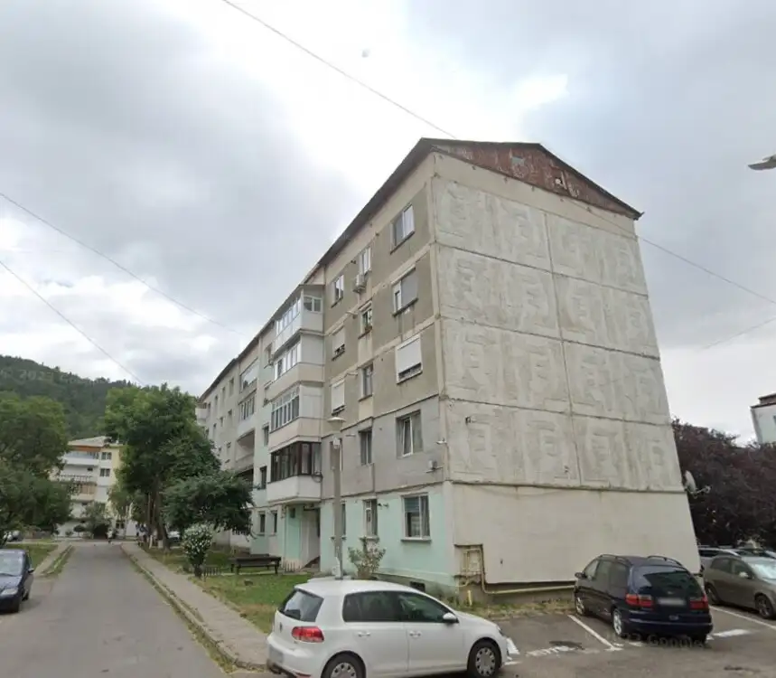 Apartament cu 3 camere, Loc. Piatra Neamt