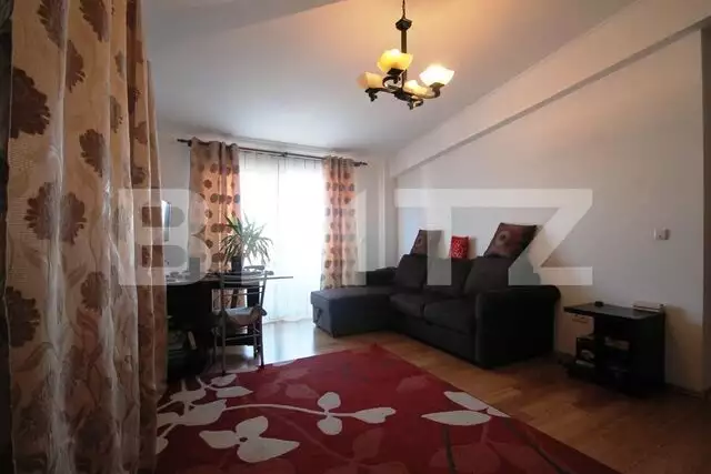 Apartament de 3 camere decomandat, 2 băi, 86 mp, zona Dămăroaia