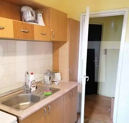 Apartament cu 3 camere, 67 mp, decomandat, Dacia