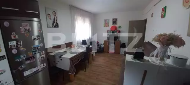 Apartament 2 camere,  zona Decebal , cu scara interioara