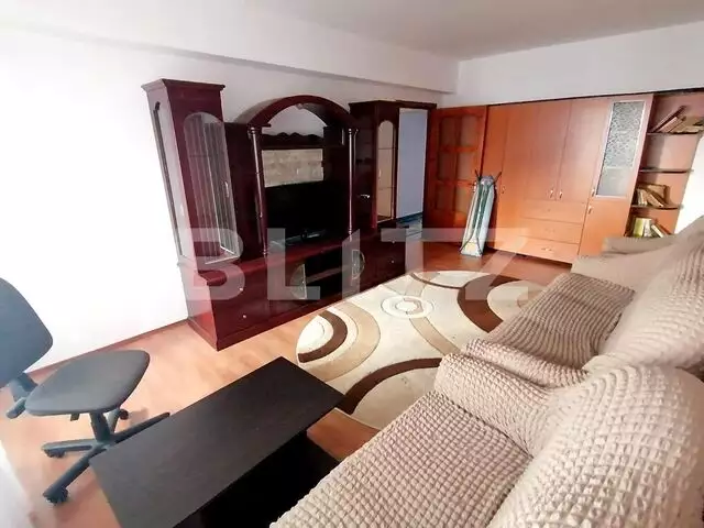 Apartament de 3 camere, centrala termica, aer conditionat, zona KFC