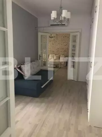 Apartament de 3 camere, 90 mp, balcon, in vilă, Floreasca 