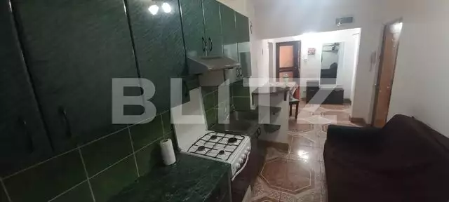 Apartament 3 camere,decomandat,zona Stefan cel Mare