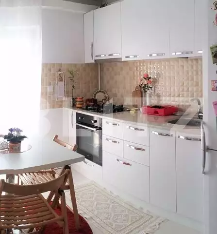 Apartament cu 2 camere, 58 mp, decomandat, Alexandru Cel Bun