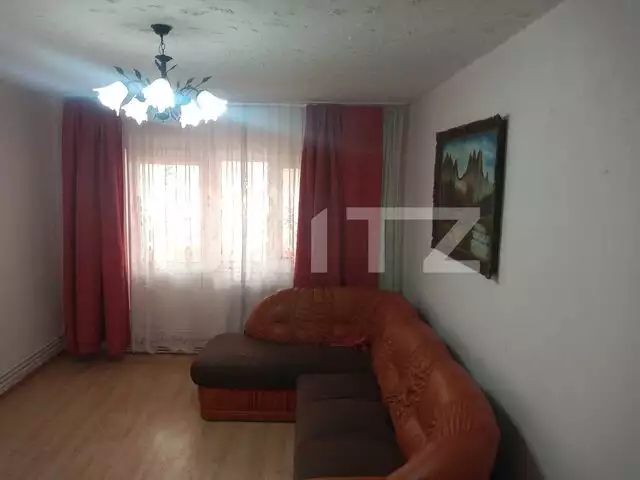 Apartament cu 3 camere, decomandat, 96 mp, Alfa