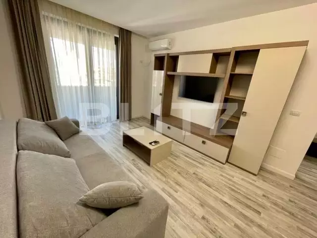 Apartament 2 camere lux 70mp, incalzire in pardoseala, parcare privata, zona centrala