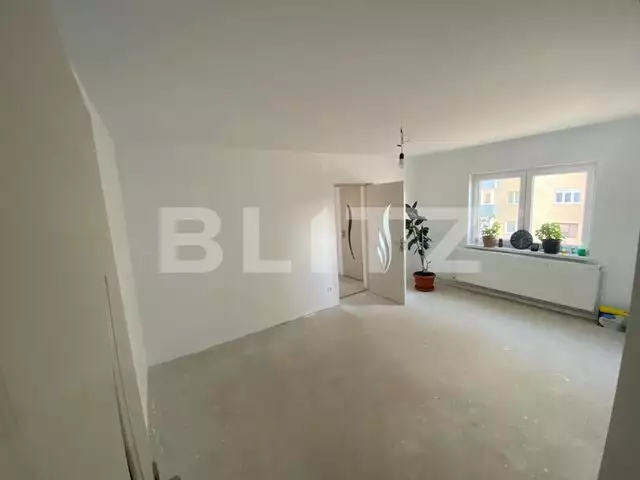 Apartament 3 camere, 46 mp, zona-Bulevard