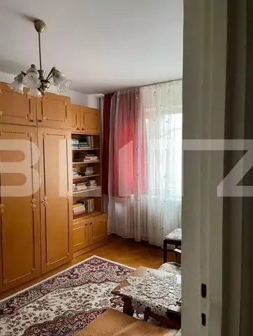 Apartament de 2 camere, 51mp, etaj intermediar zona Septimiu Albini