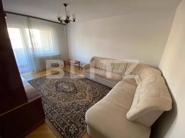 Apartament 3 camere, 73 mp - Zona Cetate