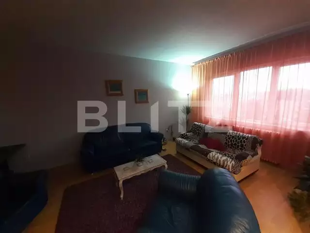 Apartament 4 camere, 101 mp, zona Cetate