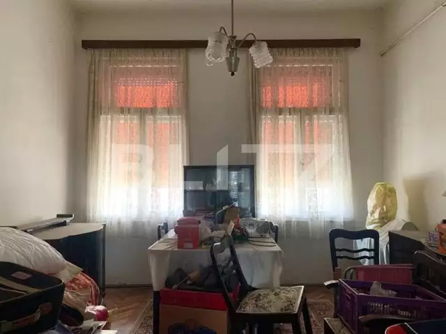 Apartament spațios, 4 camere, 112 mp, zona Centrala