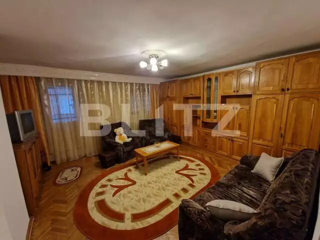 Apartament 3 camere, 72mp, decomandat, Cetate