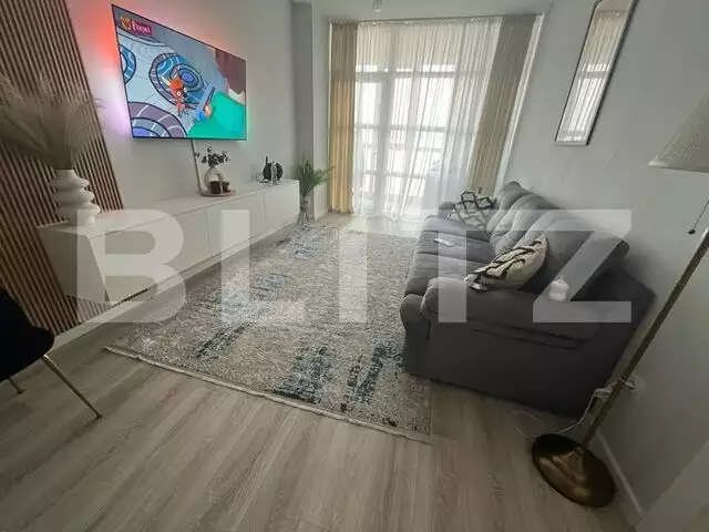 Apartament de 3 camere, decomandat, mobilat si utilat