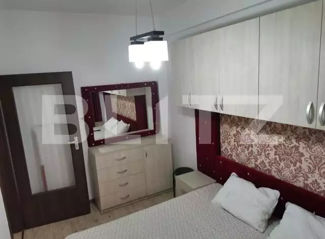 Apartament de 2 camere, semidecomandat, 40mp, zona Tatarasi